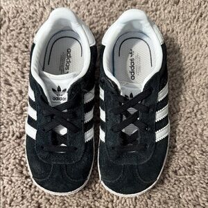 Toddler Adidas Classic Black and White Trainers